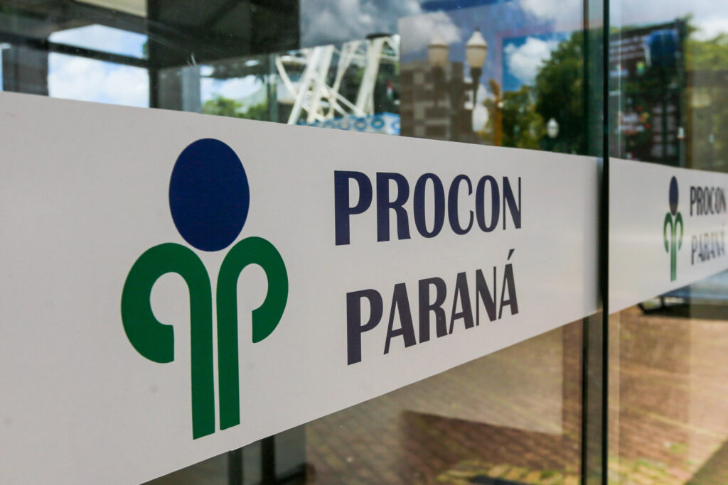 Procon-PR oferece cursos on-line gratuitos sobre direitos do consumidor