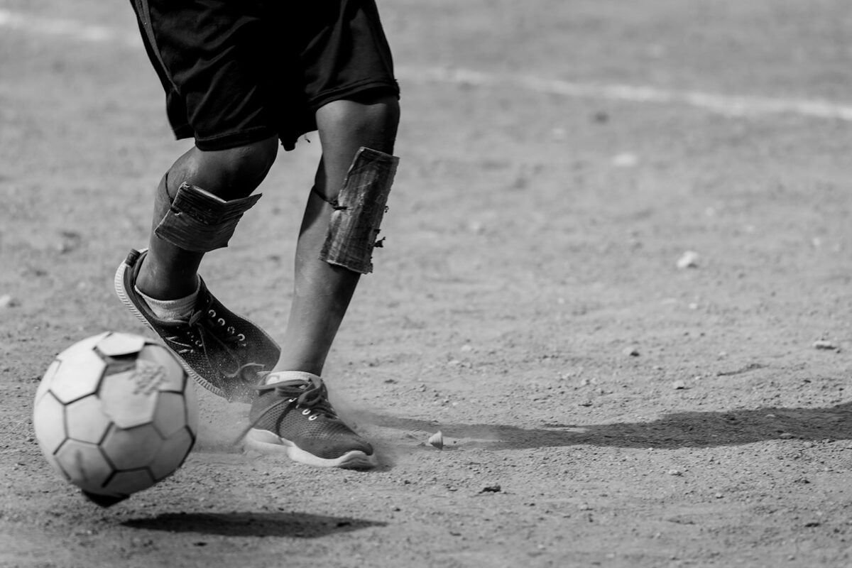 Fotografia do acervo da exposição "Una Cancha Lhamada Colombia", de Óscar Cardona.