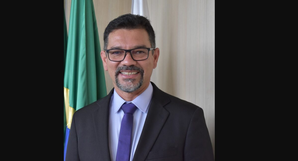 homem branco de meia idade