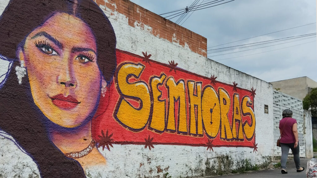 Grafitti de Eloá Cruz, idealizadora do "Através das Cores"