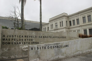 fachada do antigo presídio do Ahú