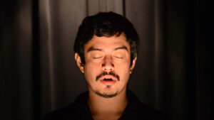 "Odisseia - Canto XIII", espetáculo da companhia Ilíadahomero encenado por Pedro Inoue, está em cartaz no Festival de Curitiba. (Foto: Gilson Camargo/Ilíadahomero)