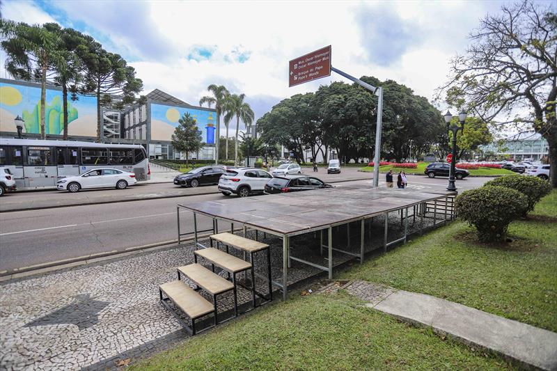 Feriado provoca mudanças no trânsito e no transporte público de Curitiba