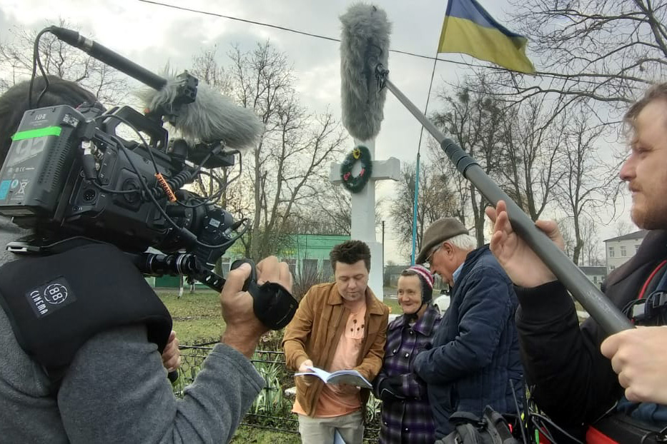 Guto Pasko viaja à Ucrânia para se reconectar à família no documentário “Aldeia natal”