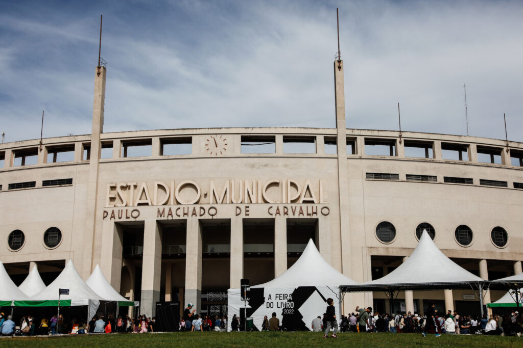 Feira do Livro terá poeta Jericho Brown e biógrafo Richard Zenith