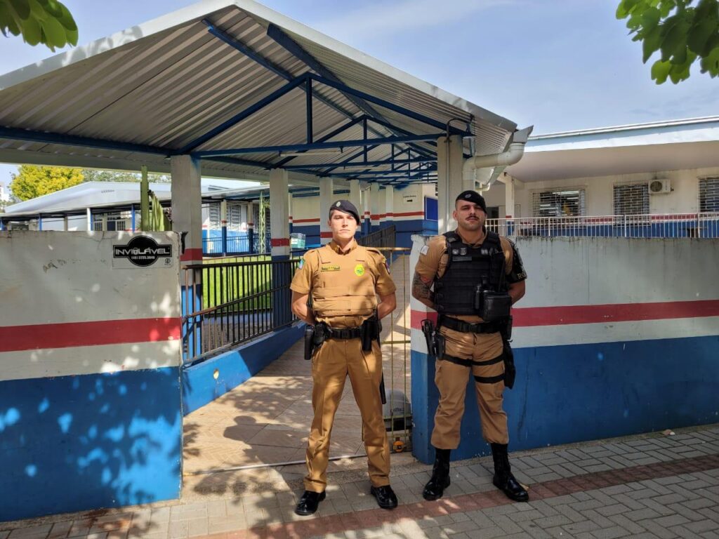 pms em escolas