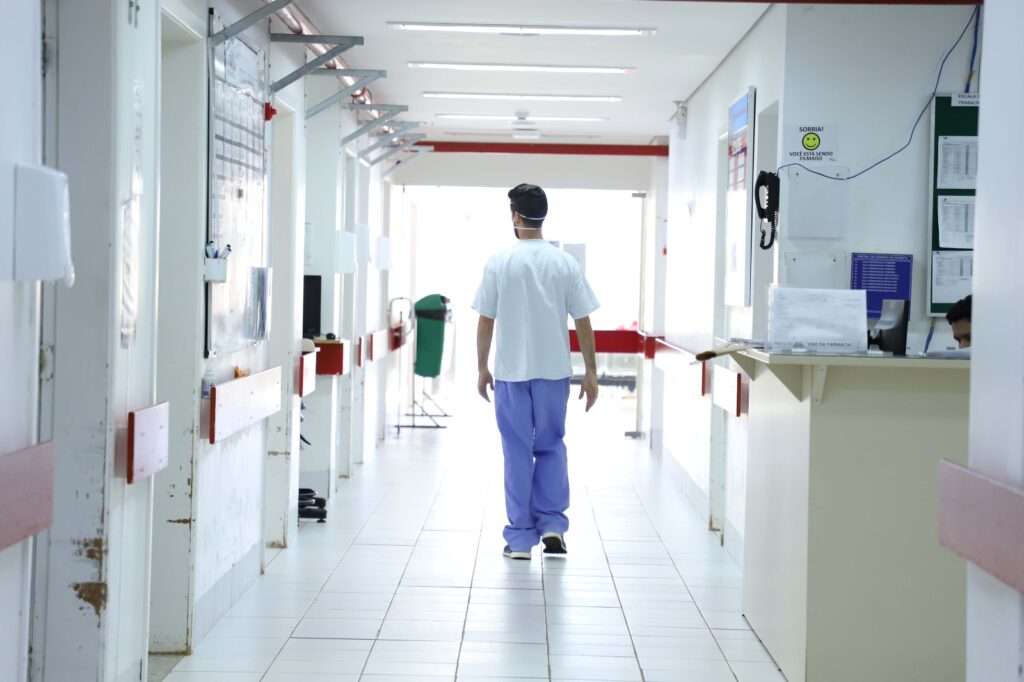 Programa Mais Médicos faz 2ª chamada para vagas em aberto no PR