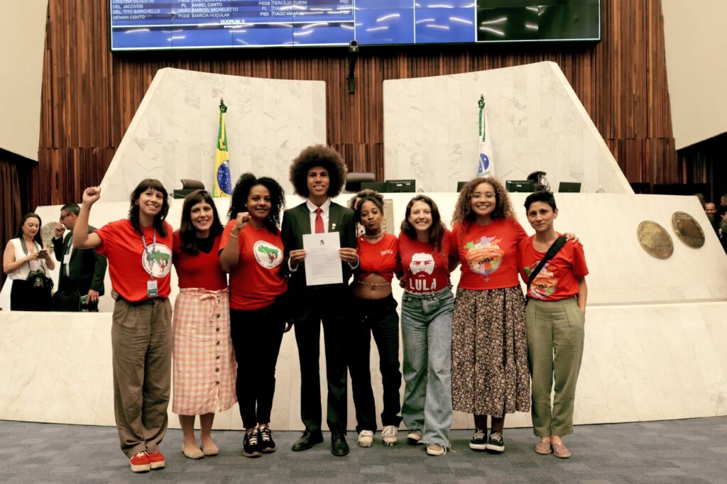 deputado renato freitas com assessoras