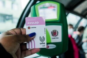 urbs-onibus-transporte-tami-taketani-3